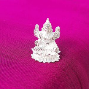 Pure Silver Beautiful Lakshmi Murti, (SJ 92.5)